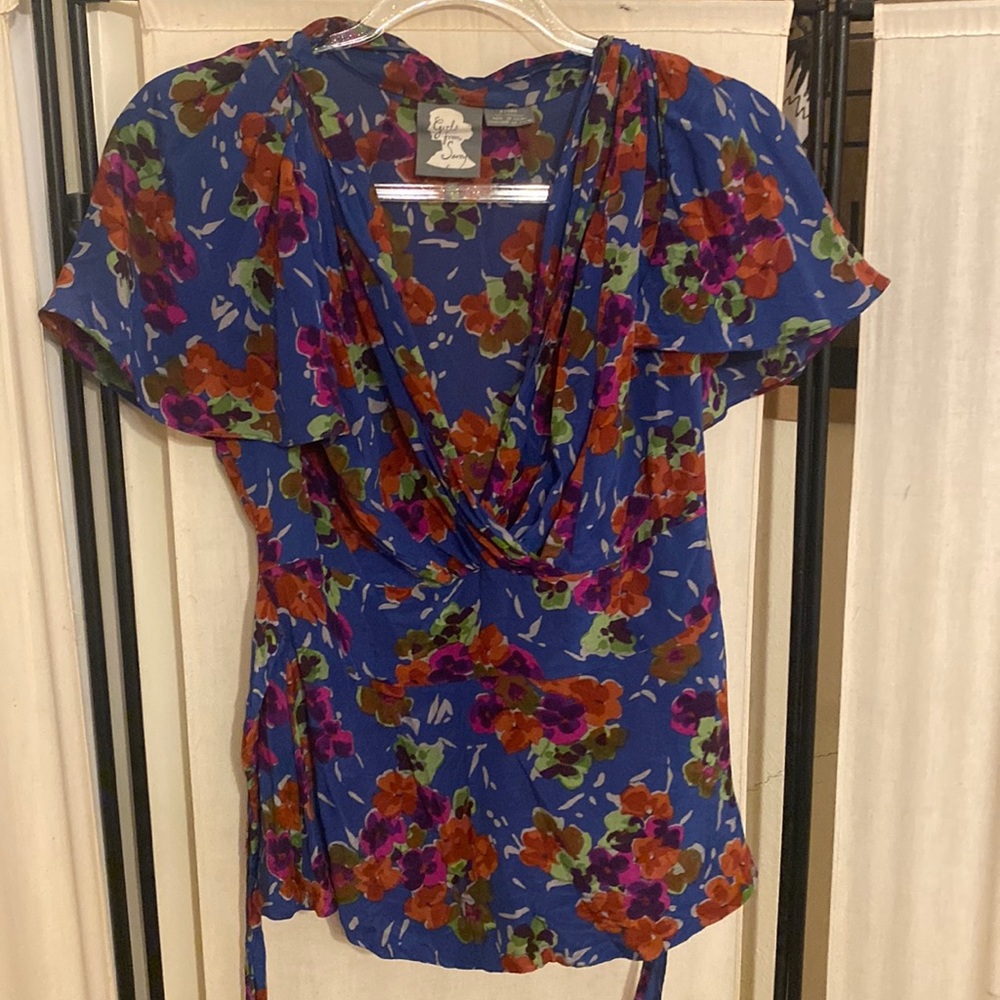 Anthropologie Silk Blouse with Pretty Neck and Flutter Sleeve, Ties in Back